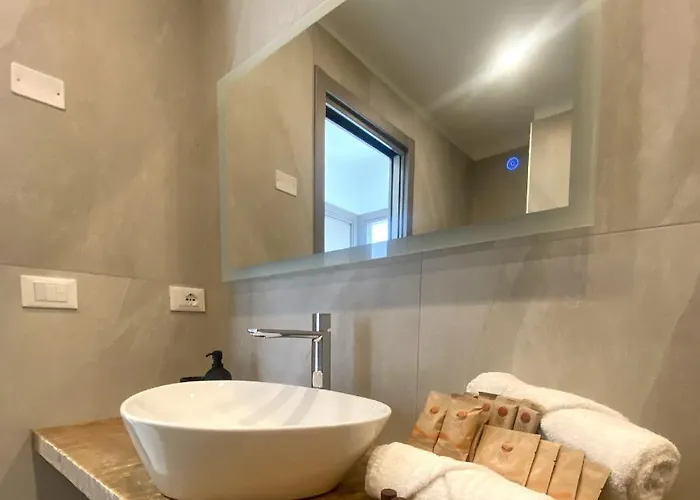 Casarella * كاستل دي سانجرو